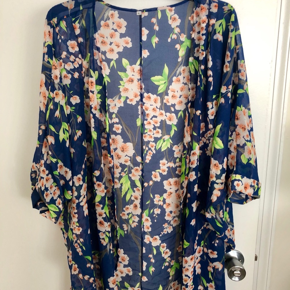 Floral Kimono Size L